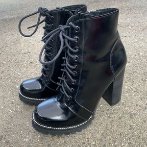 Jeffrey Campbell legion booties size 9